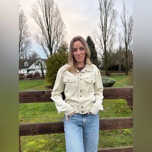 Vintage 1970s GWG Canadian-made corduroy jacket